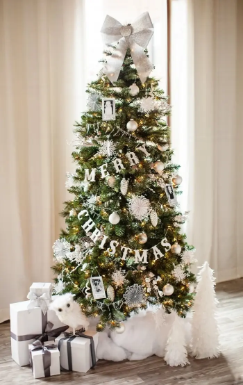 CASH FOR CHRISTMAS